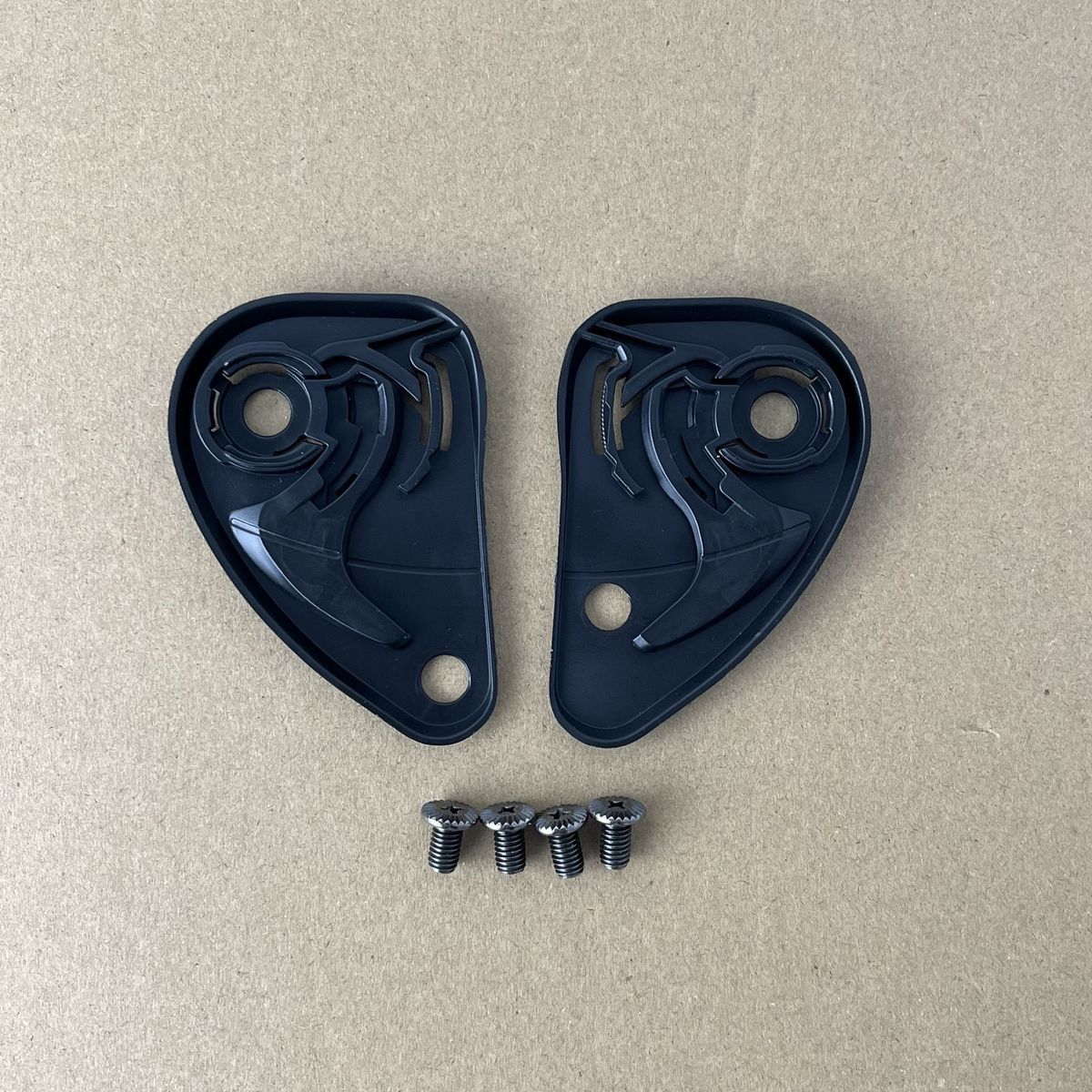 Helmet Visor Base Plate Pivot  - Motorcycle Gear Kit recension och pris